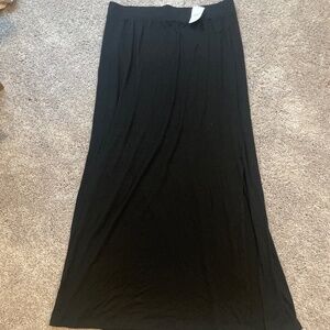 Black skirt